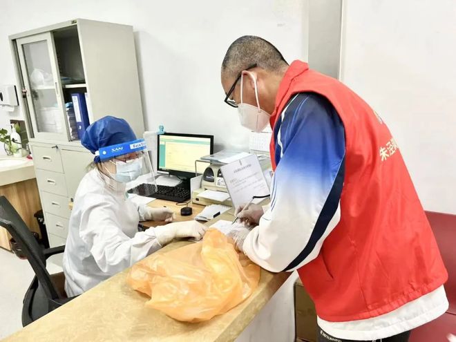 桂林24小时高价回收医保(24小时高价回收医保医保套出)